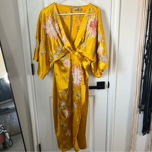 ASOS Yellow Floral Knee Length Kimono Dress w Thigh Slit - US 6